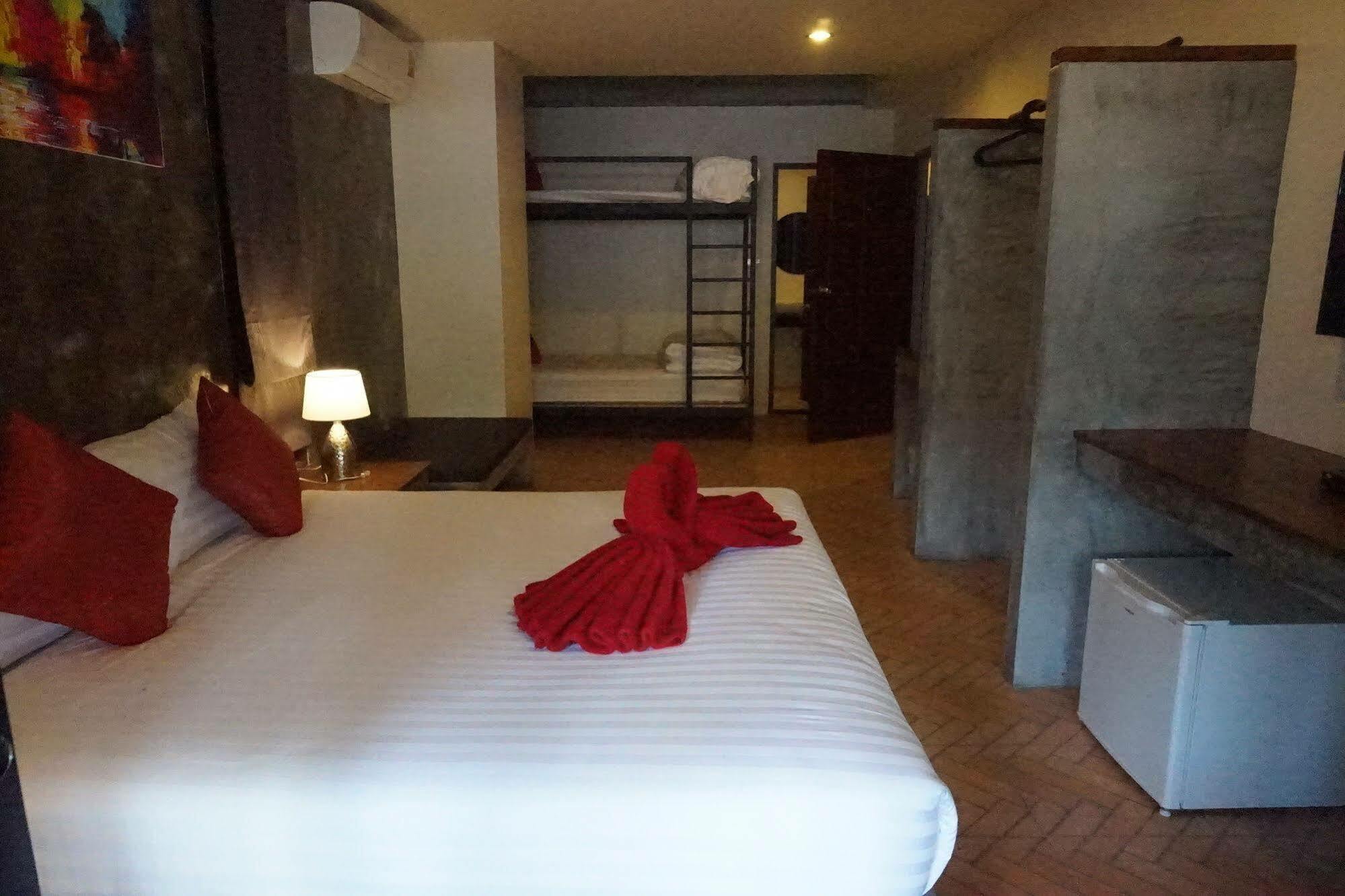 Oyo 75307 The Morning Minihouse Aonang Hotell Ao Nang Eksteriør bilde